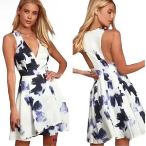 Lulus Seeing Chic Abstract Print  Skater Dress Size Large